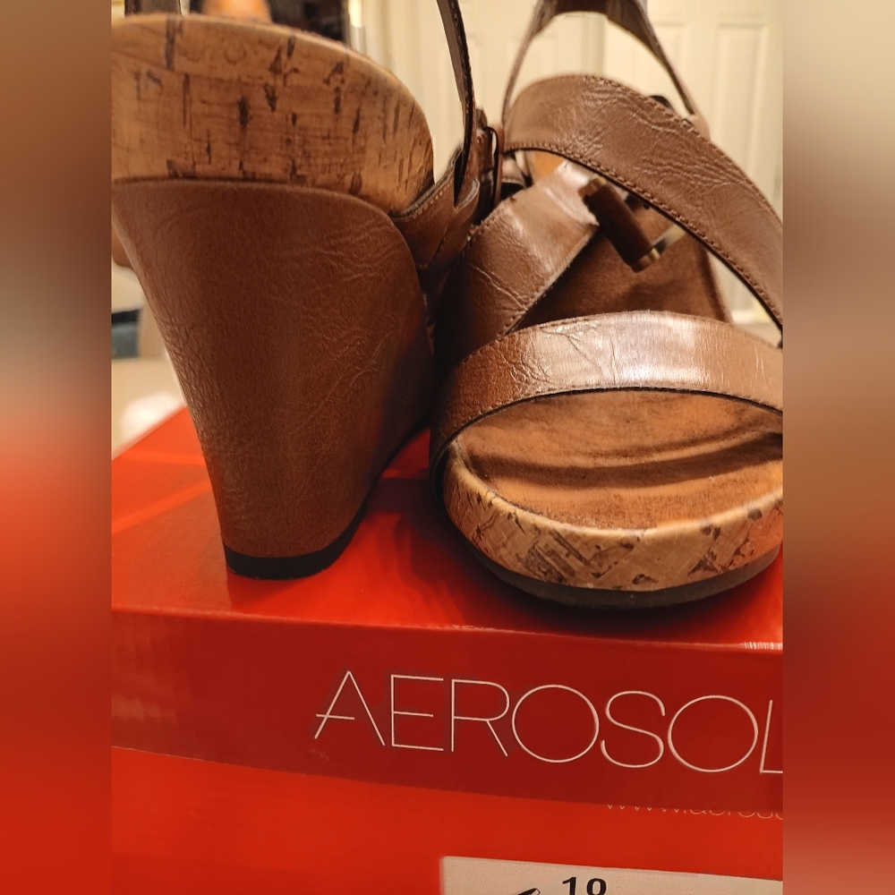 Aerosoles Dove Plush Shoes